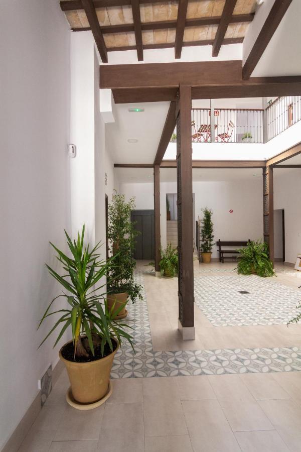 Apartamentos Turisticos Mamelon Херес-де-ла-Фронтера Экстерьер фото