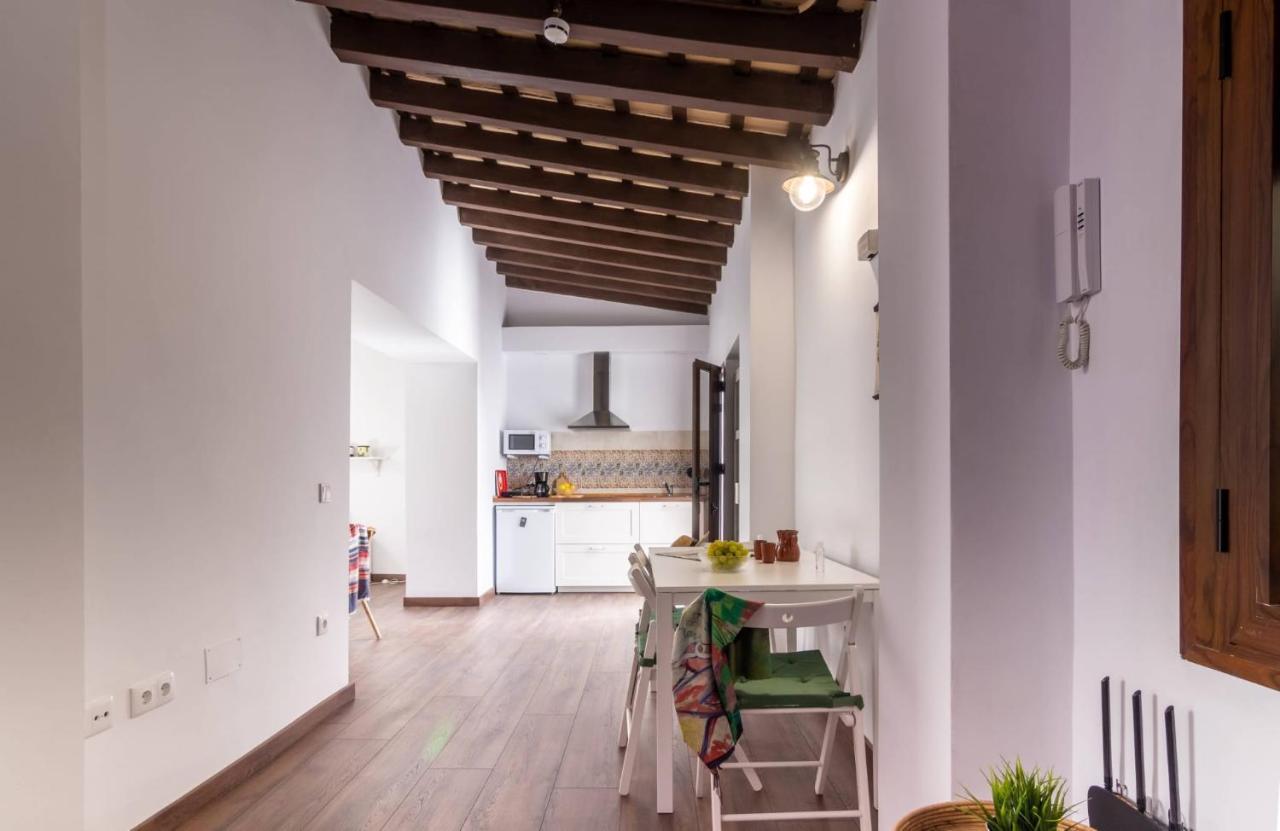 Apartamentos Turisticos Mamelon Херес-де-ла-Фронтера Экстерьер фото